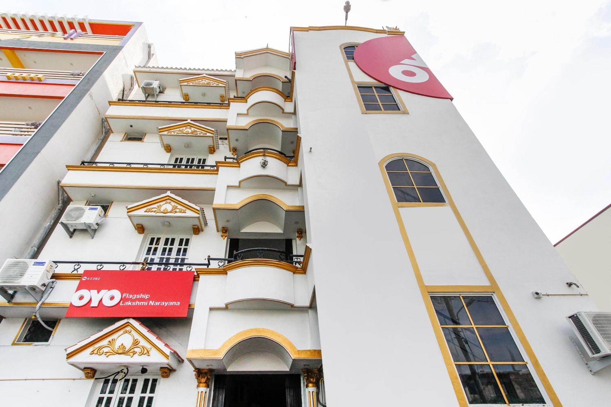 Hotel Lakshmi Narayana ซาเลม ภายนอก รูปภาพ